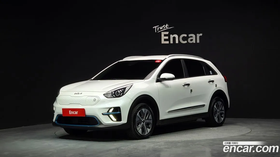 Kia Niro — фото 1