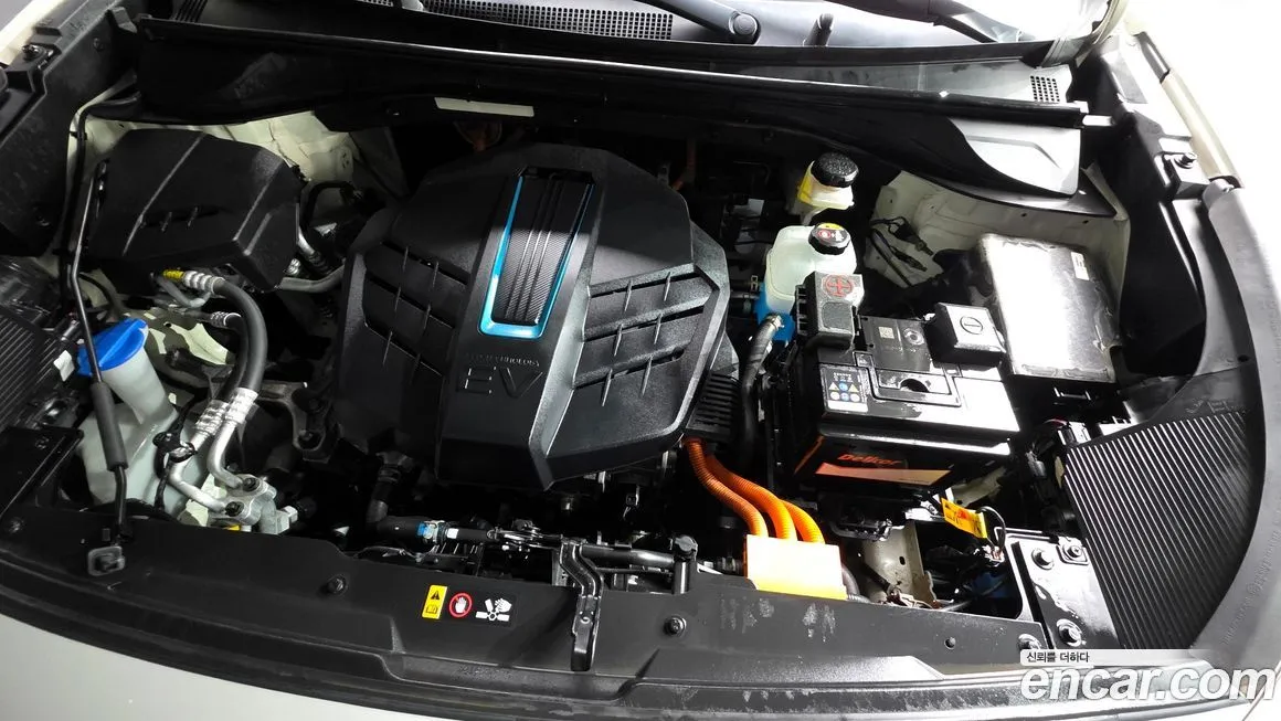 Kia Niro — фото 10