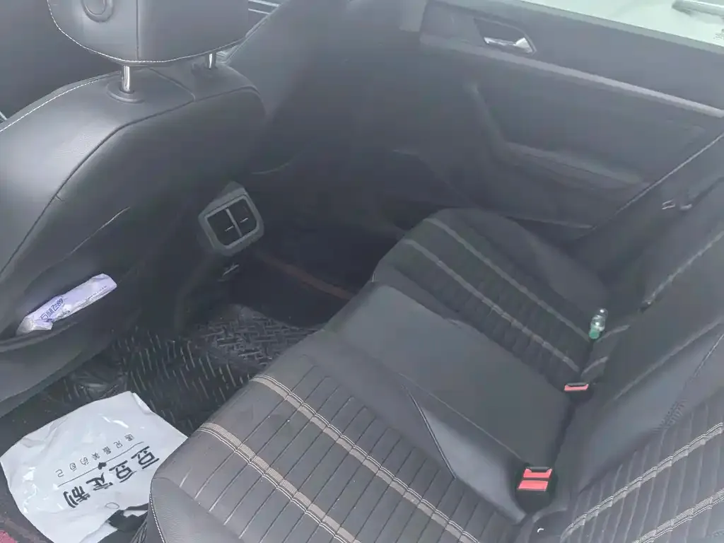 Volkswagen Lavida 2022 из CN, фото 2