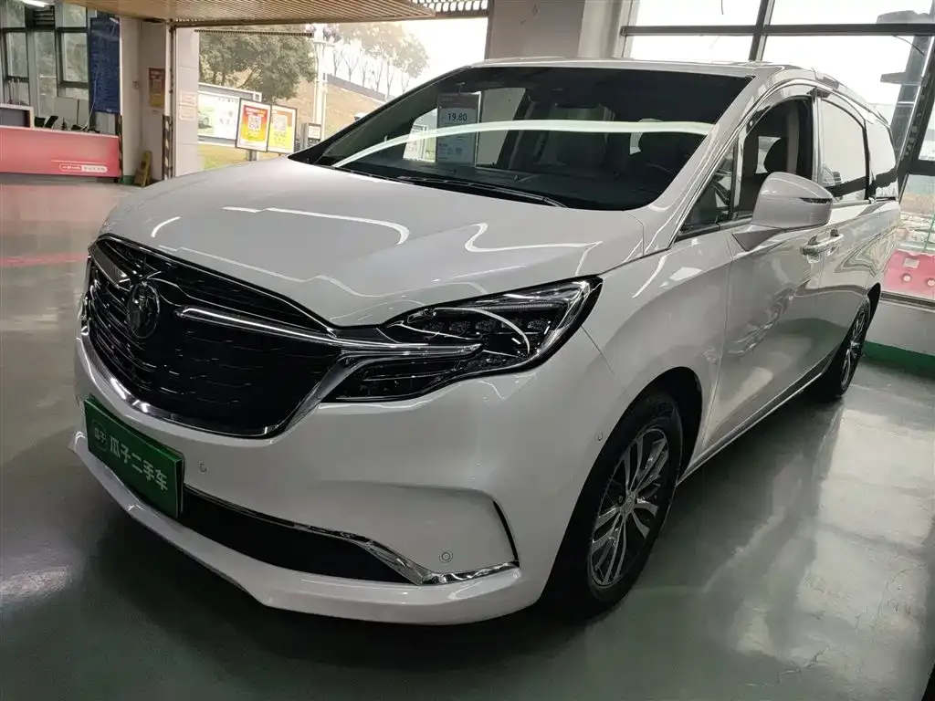 Buick GL8 2022 из CN, фото 2