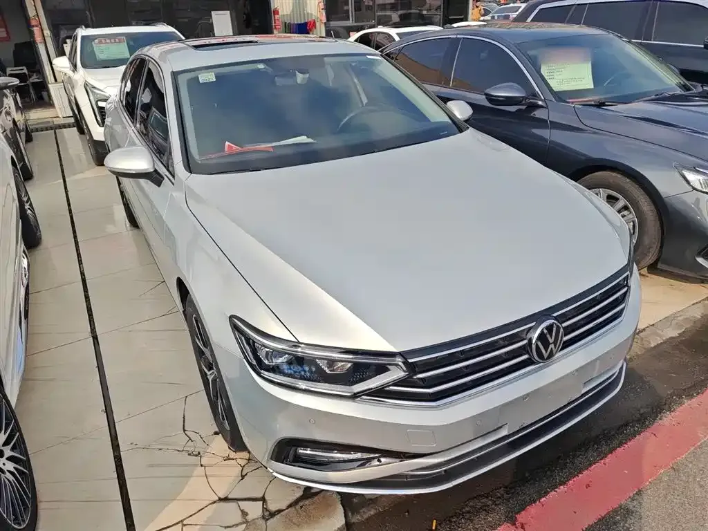Volkswagen Magotan 2021 из CN, фото 2