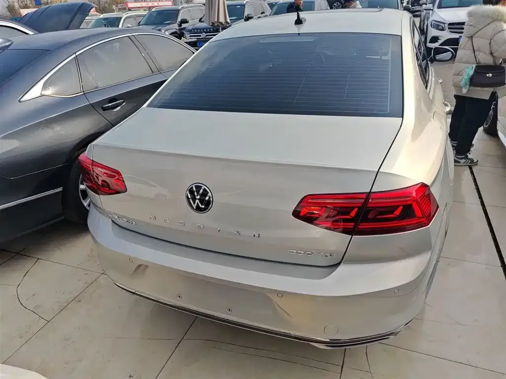 Volkswagen Magotan 2021 из CN, фото 3