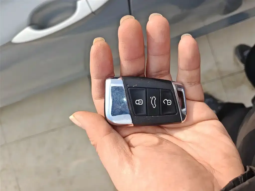 Volkswagen Magotan 2021 из CN, фото 6