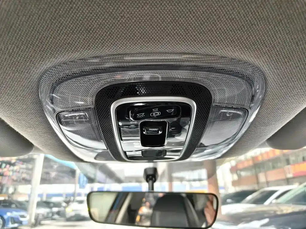 Hyundai Elantra 2022 из CN, фото 10