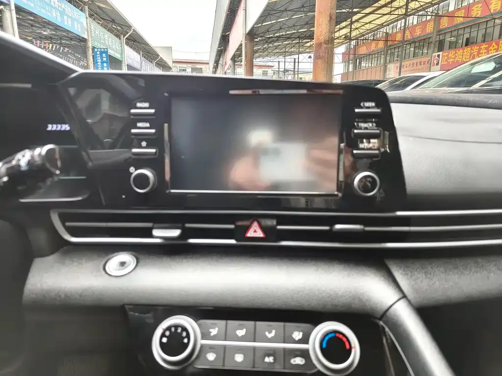 Hyundai Elantra 2022 из CN, фото 7