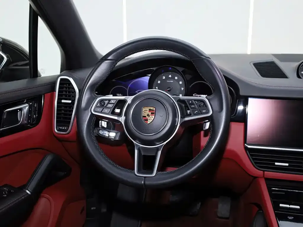 Porsche Cayenne 2022 из CN, фото 1