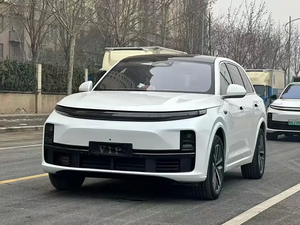 Li Auto L7