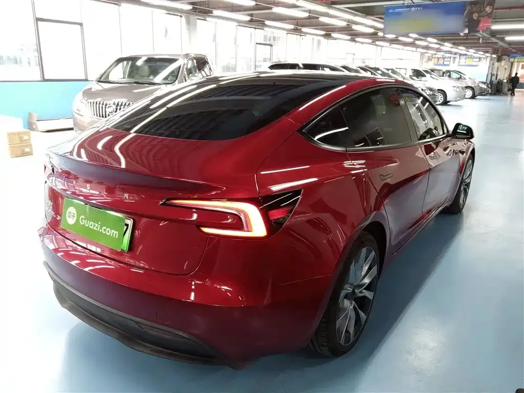 Tesla Model 3 2024 из CN, фото 7