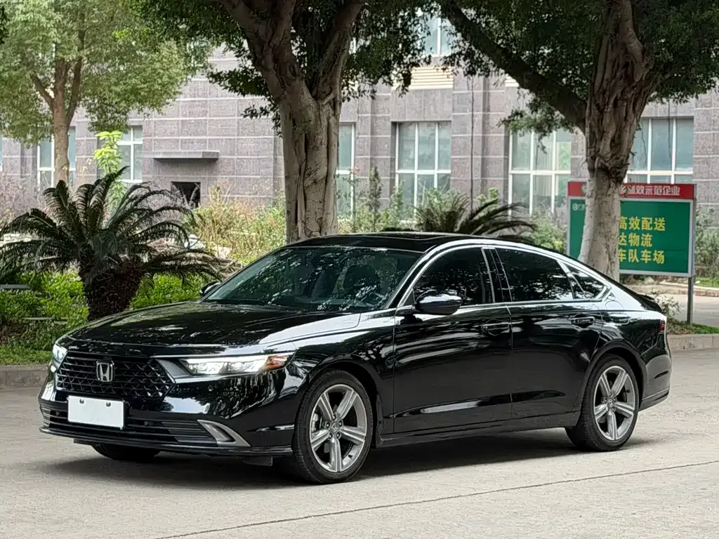 Honda Accord 2024 из CN, фото 1