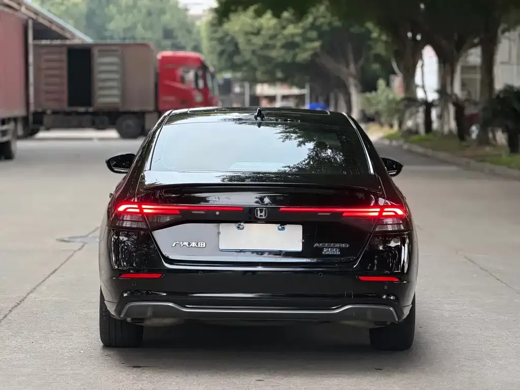 Honda Accord 2024 из CN, фото 7