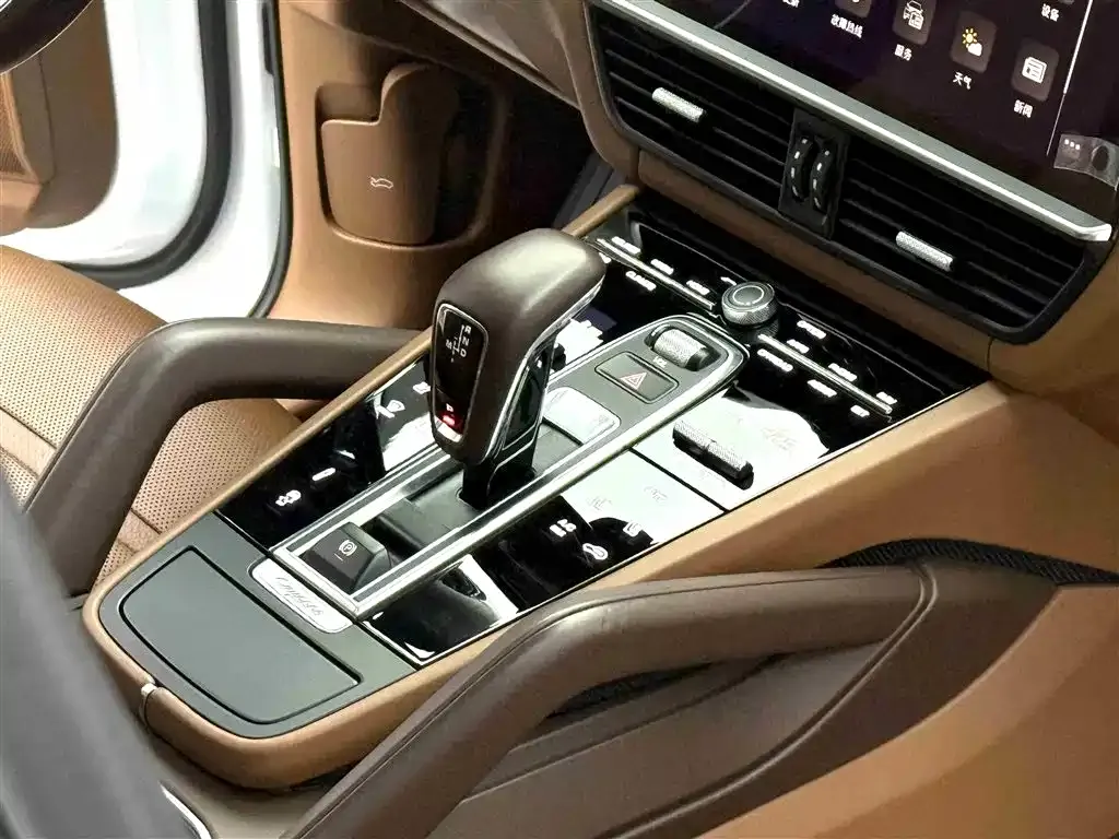 Porsche Cayenne 2023 из CN, фото 3