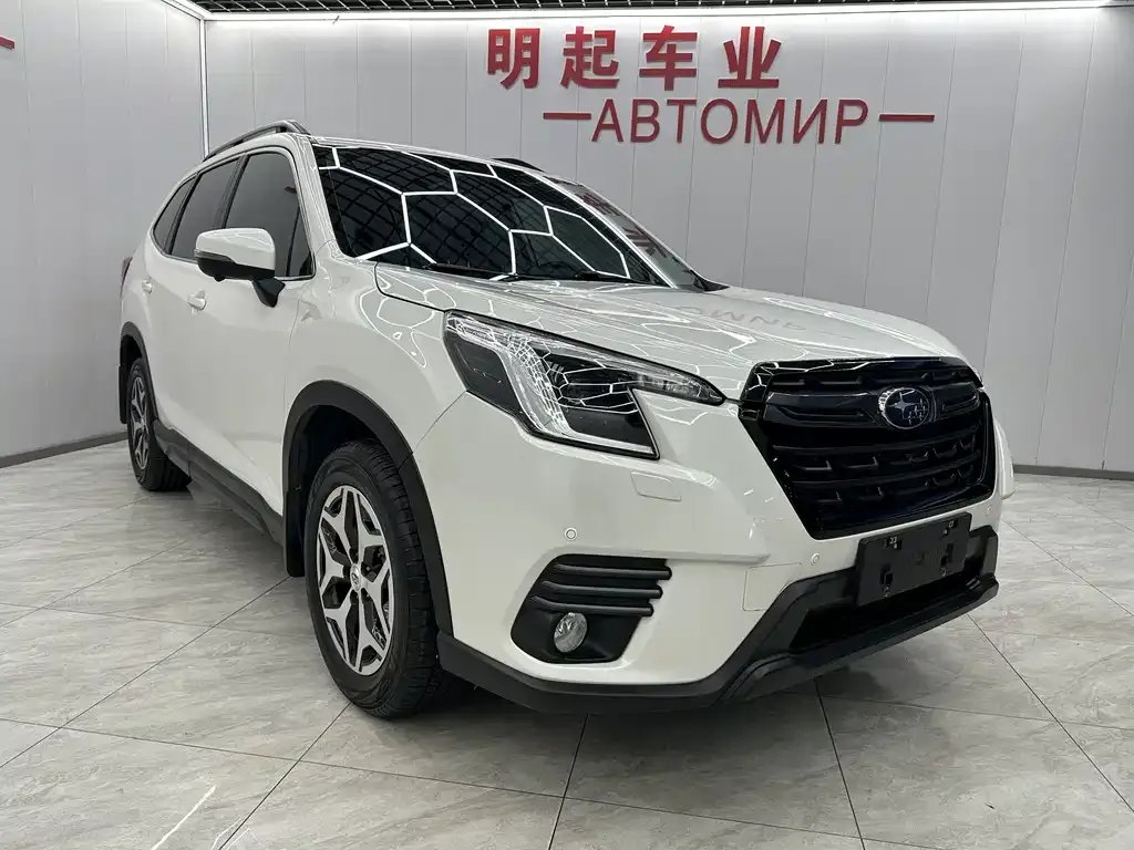 Subaru Forester 2023 из CN, фото 5