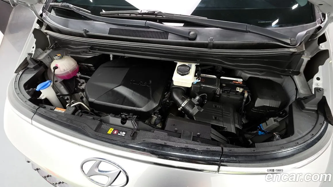 Hyundai Staria — фото 6