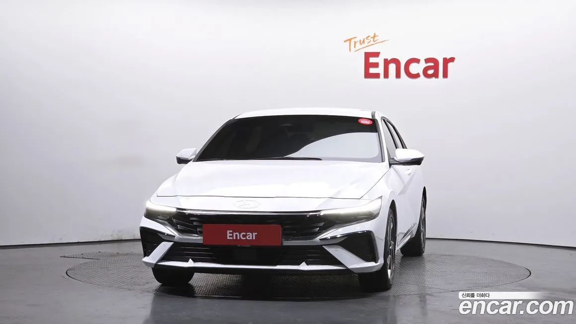 Hyundai AVANTE — фото 4