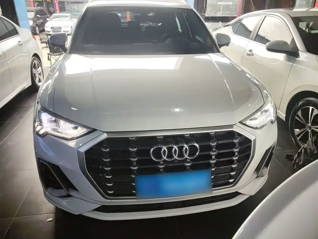 Audi Q3 2022 из CN, фото 9