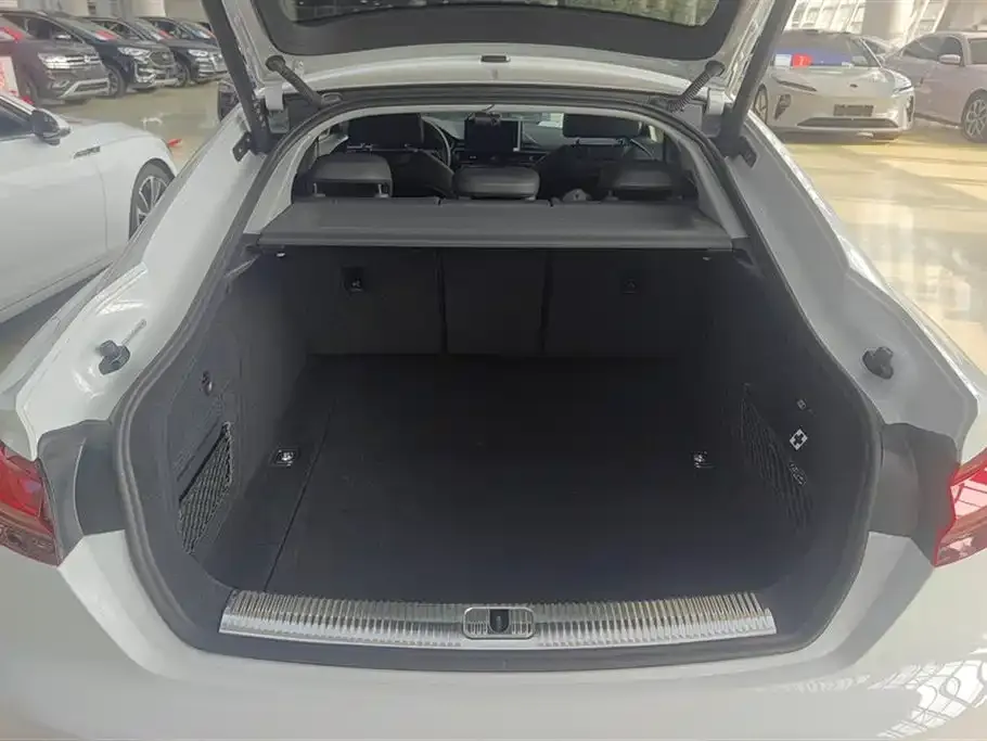 Audi A5 (Import) 2023 из CN, фото 6