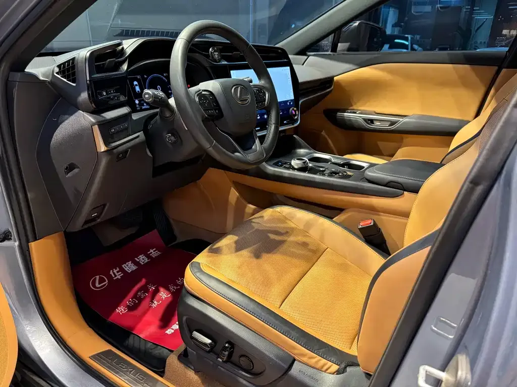 Lexus RZ 2023 из CN, фото 4