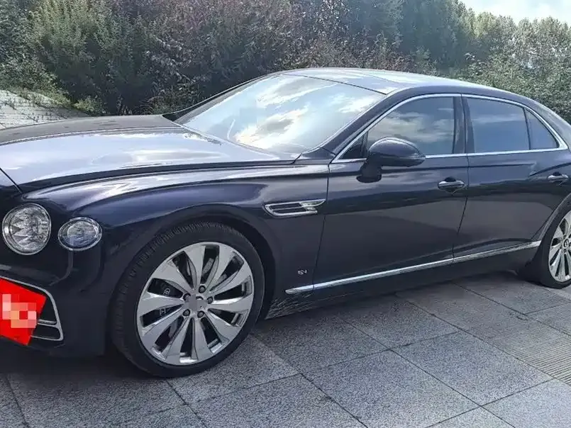 Bentley Flying Spur 2021 из CN, фото 6