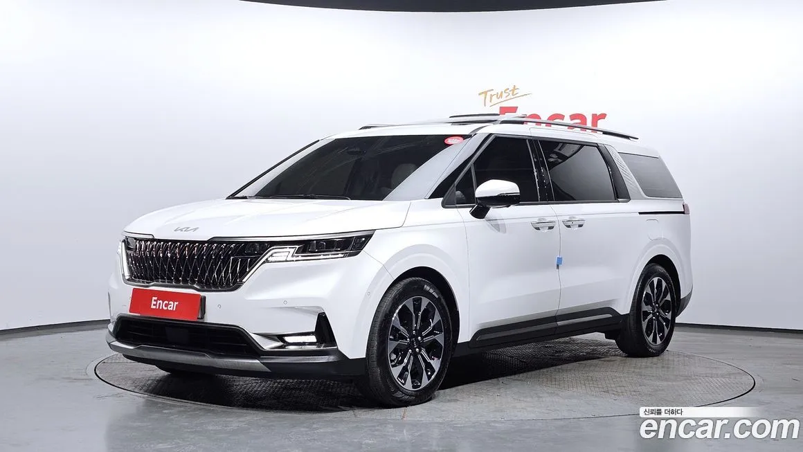 Kia Carnival 2023 из KR, фото 1