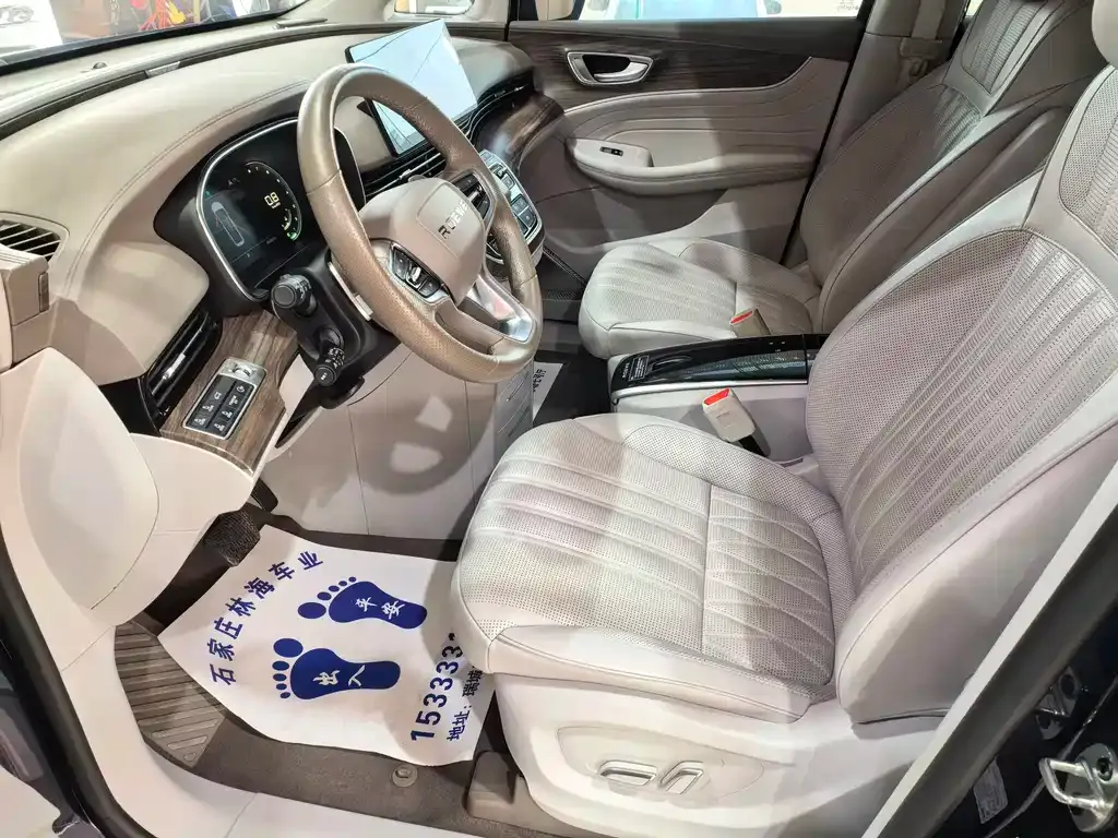 Roewe iMAX8 2024 из CN, фото 6