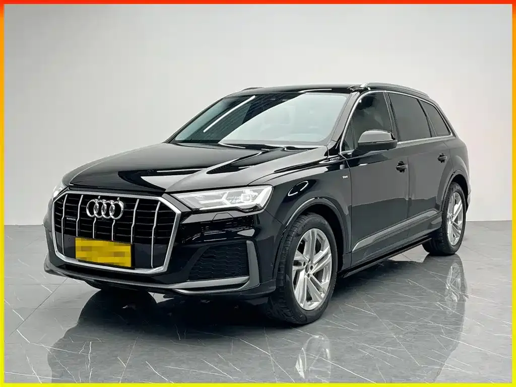 Audi Q7 2023 из CN, фото 1