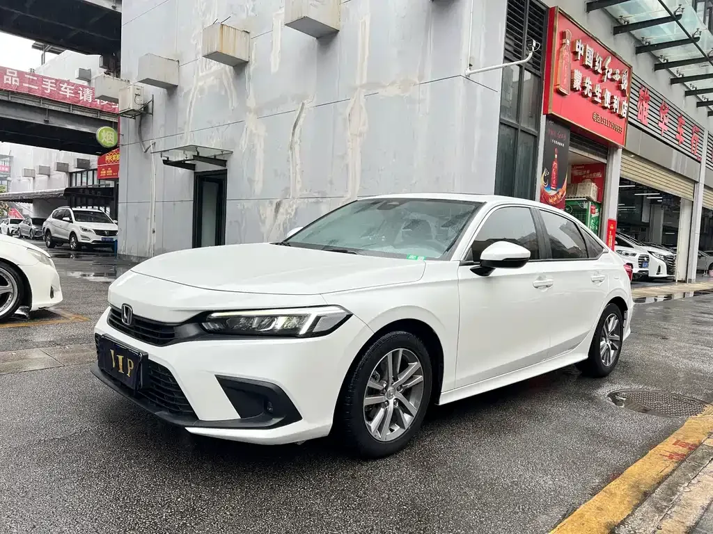 Honda Civic — фото 1