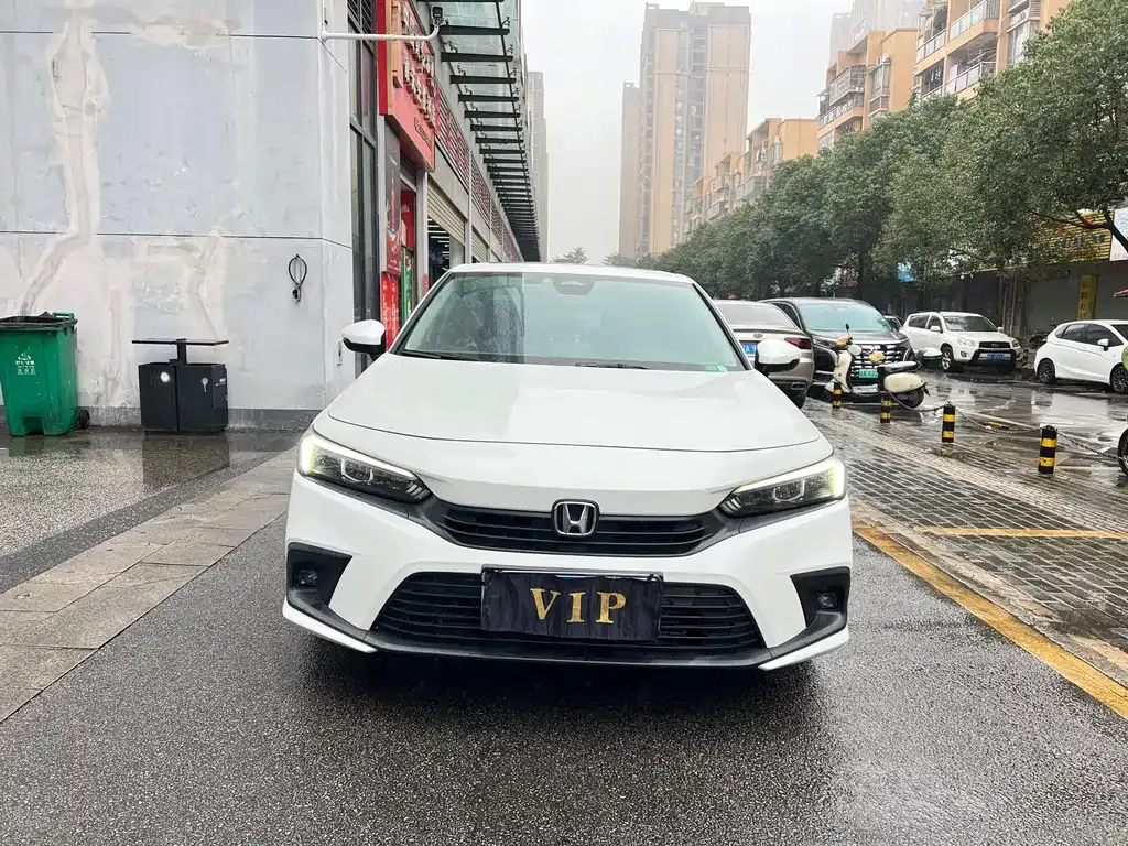 Honda Civic — фото 5