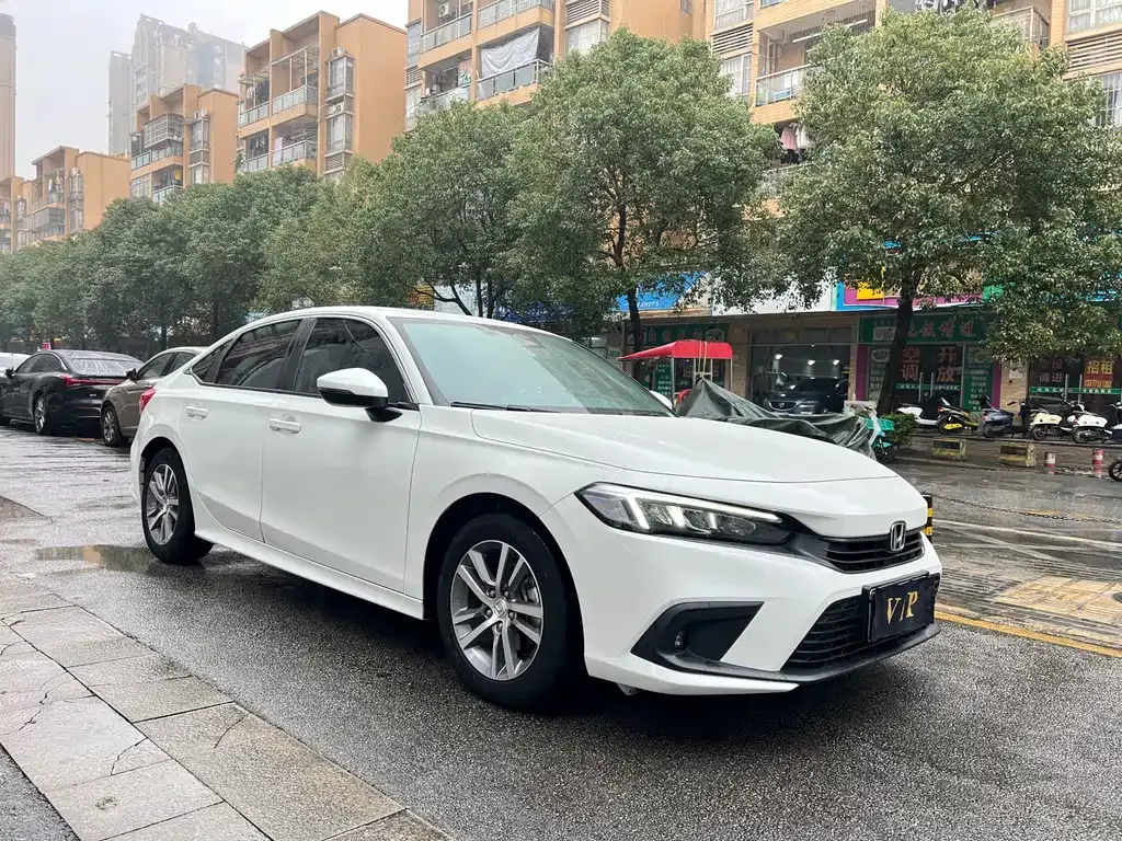 Honda Civic — фото 8