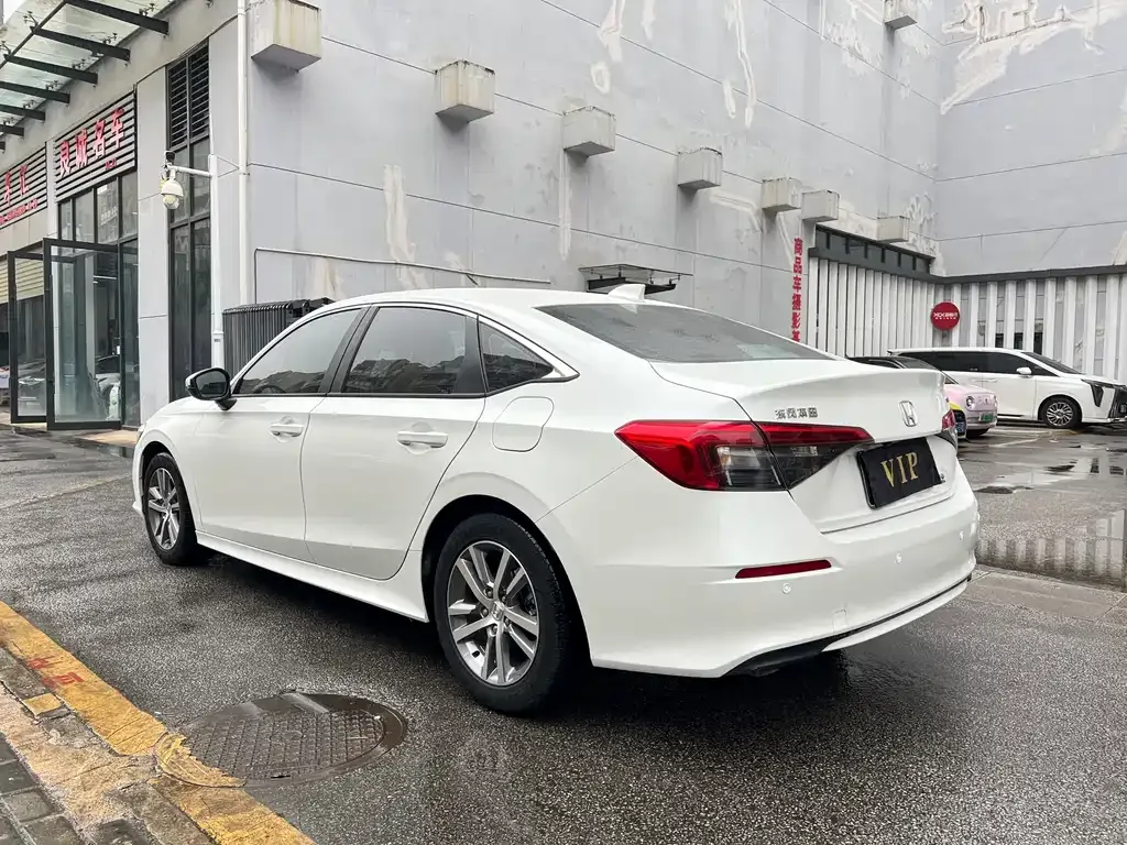 Honda Civic — фото 2