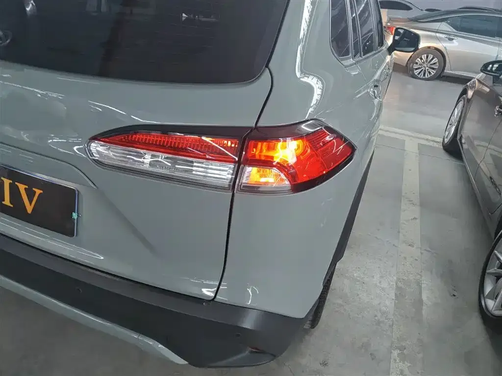 Toyota Corolla Cross 2022 из CN, фото 3