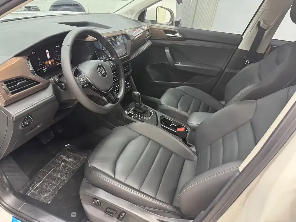 Volkswagen Tharu 2022 из CN, фото 4