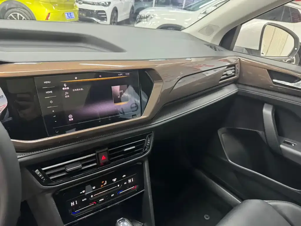 Volkswagen Tharu 2022 из CN, фото 5