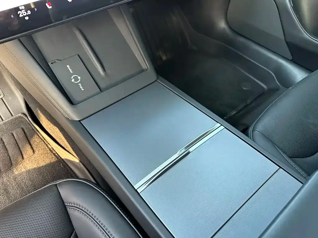 Tesla Model 3 2025 из CN, фото 9