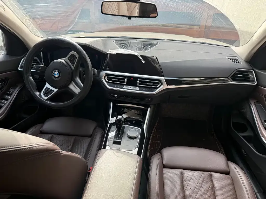 BMW 3 Series 2022 из CN, фото 5