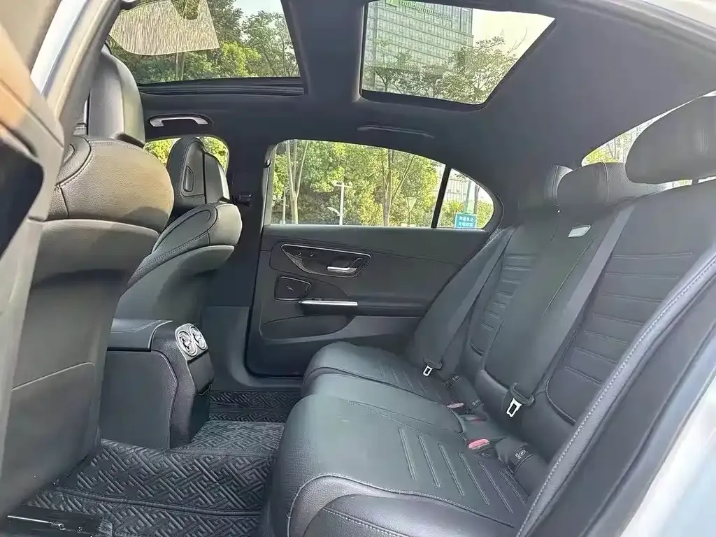 Mercedes-Benz C-Class 2022 из CN, фото 8