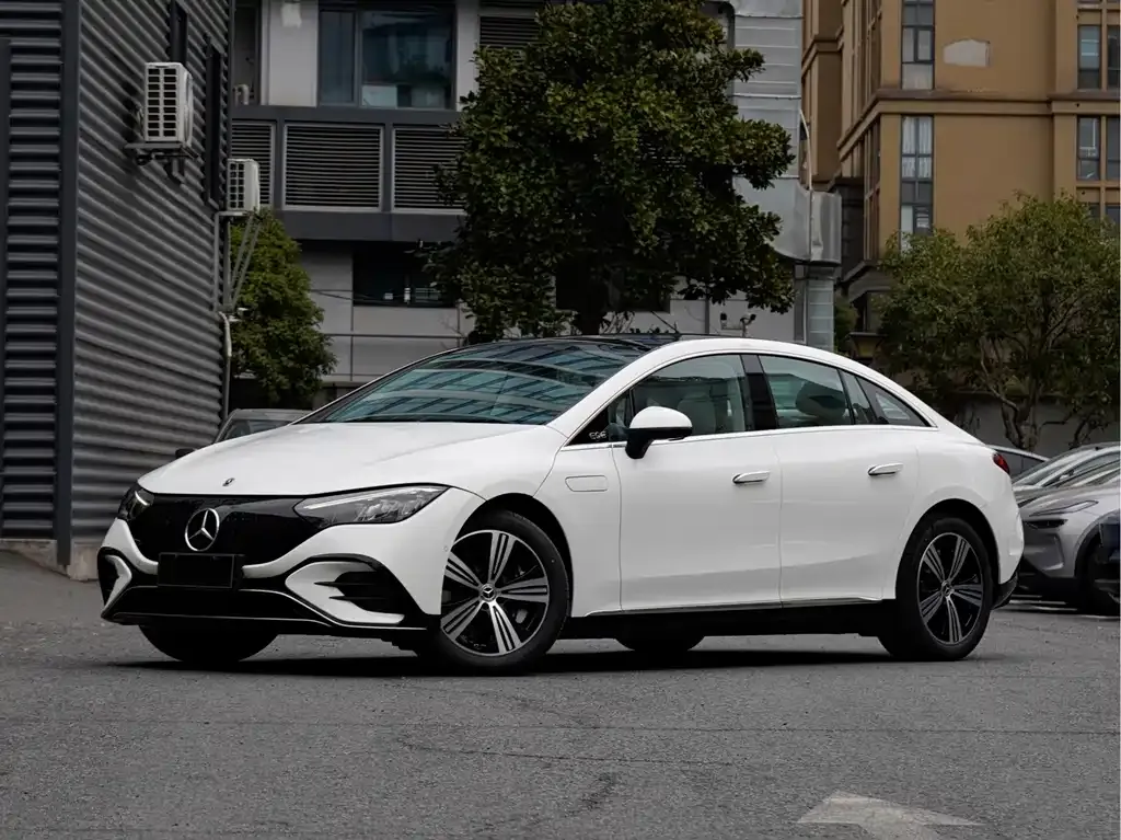 Mercedes-Benz EQE 2025 из CN, фото 1