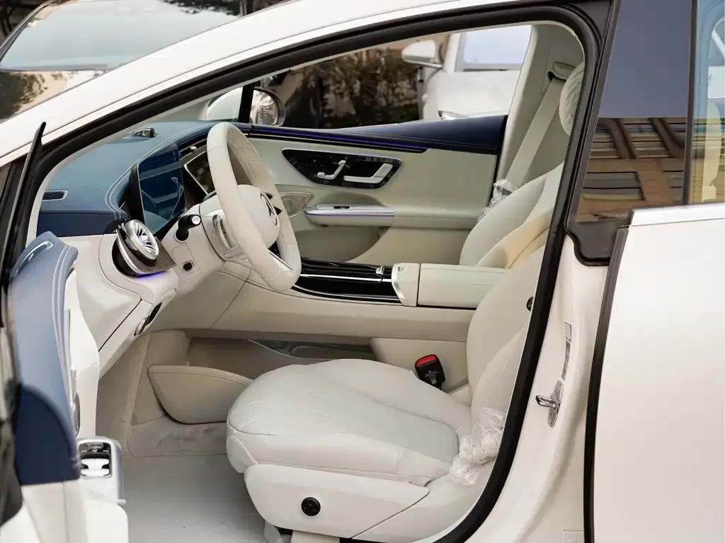 Mercedes-Benz EQE 2025 из CN, фото 4