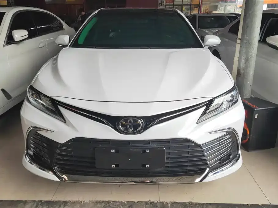 Toyota Camry 2023 из CN, фото 6