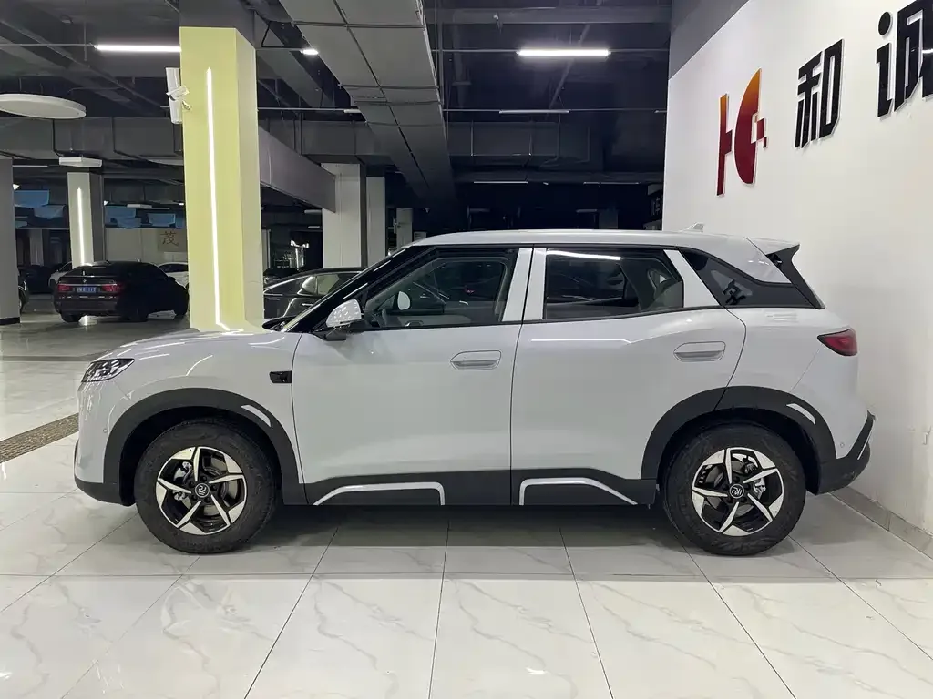 BYD Yuan UP 2025 из CN, фото 7