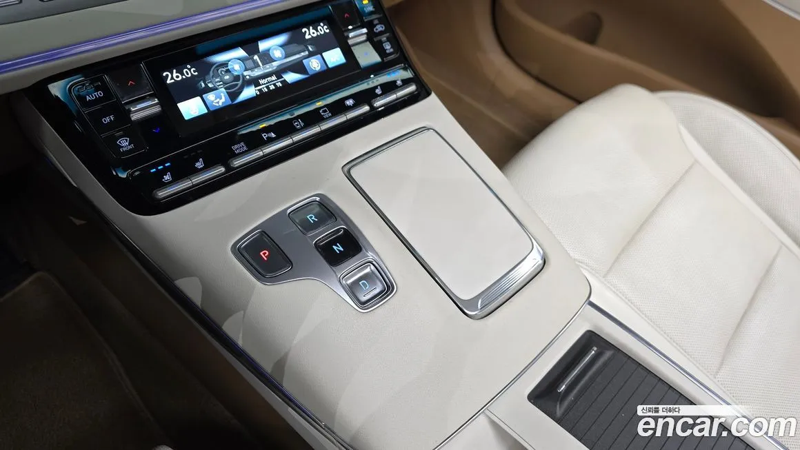 Hyundai Grandeur — фото 10