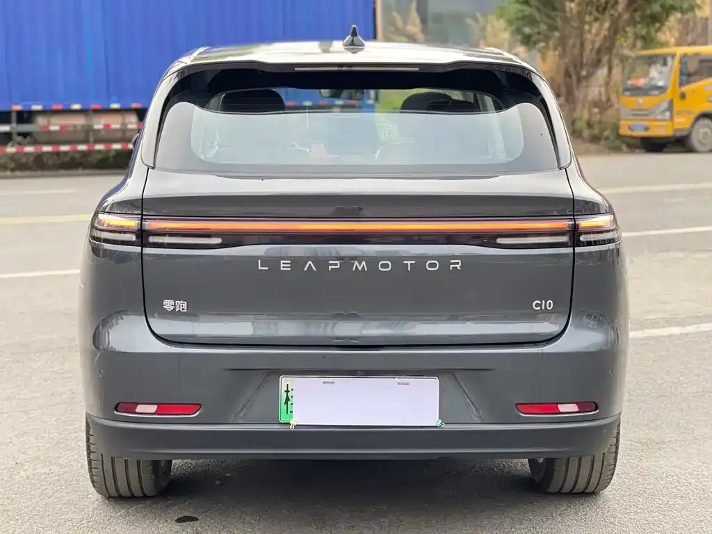 Leapmotor C10 — фото 8