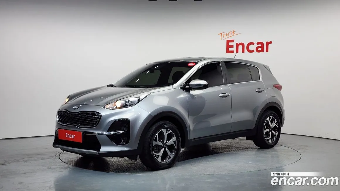 Kia Sportage — фото 1