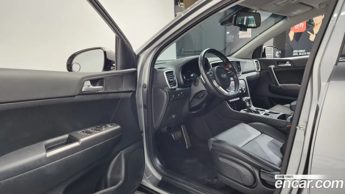 Kia Sportage — фото 6