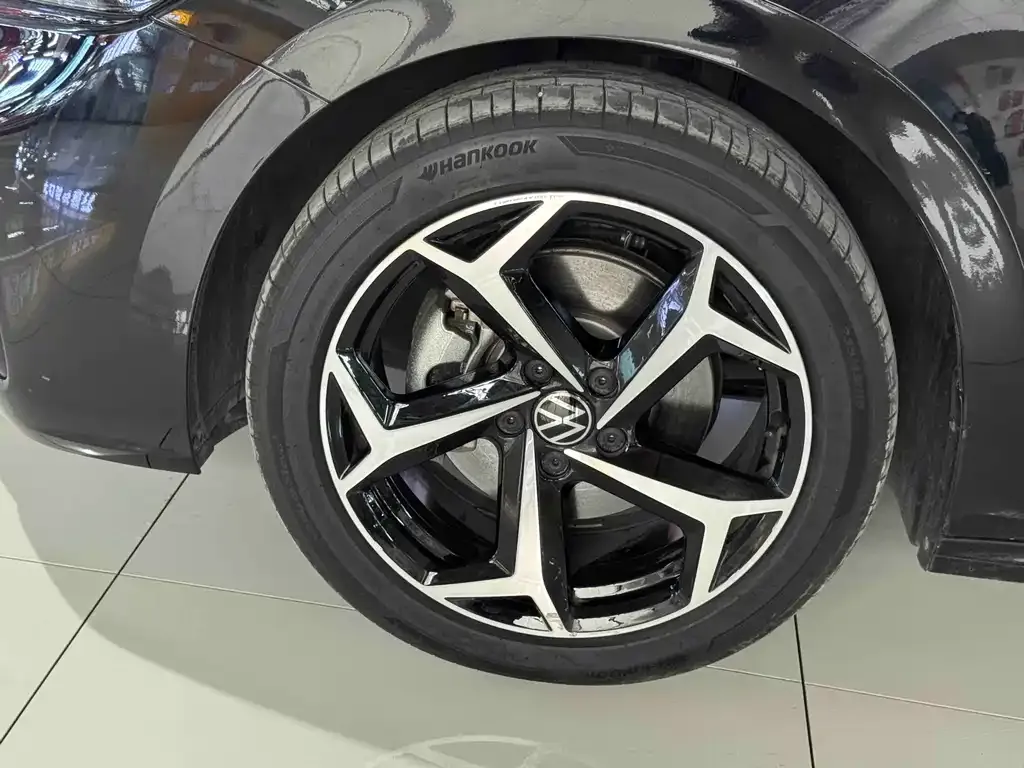 Volkswagen Passat 2025 из CN, фото 6