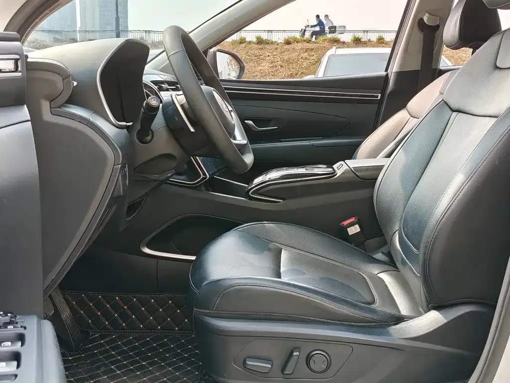 Hyundai Tucson — фото 2