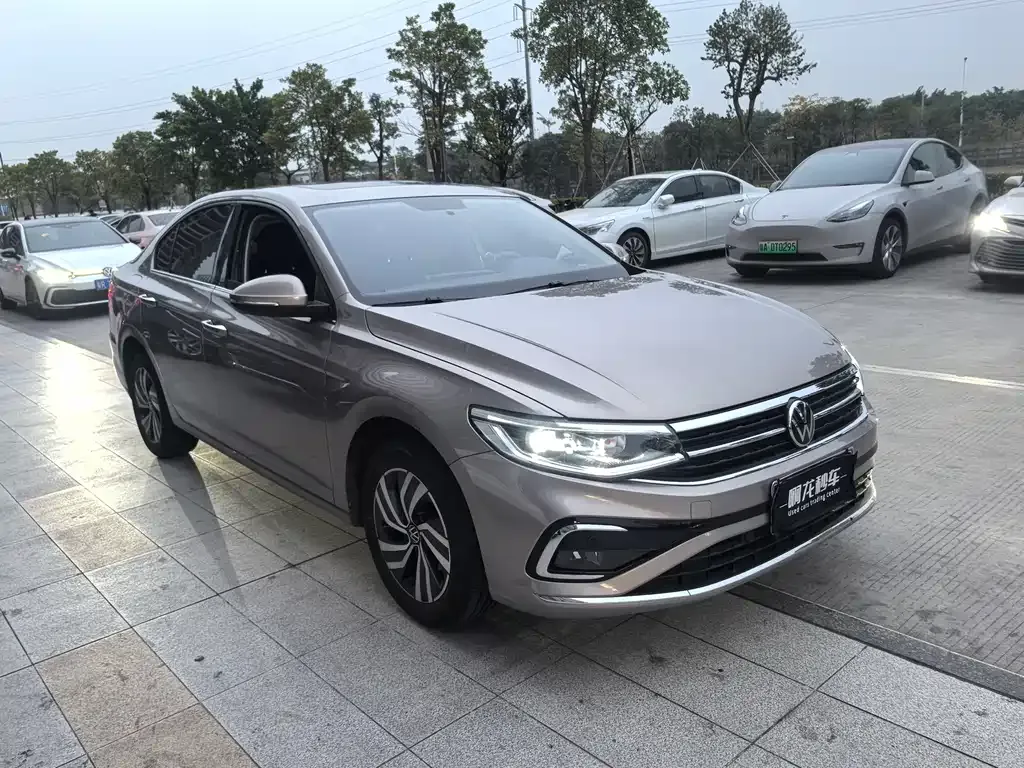 Volkswagen Bora 2023 из CN, фото 8