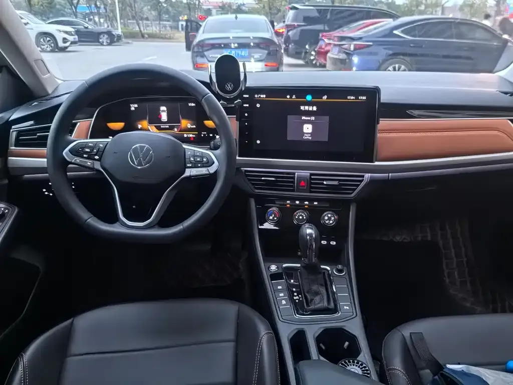 Volkswagen Bora 2023 из CN, фото 2