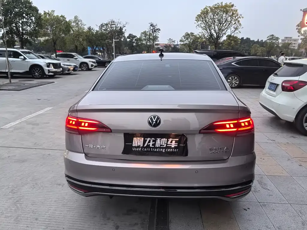 Volkswagen Bora 2023 из CN, фото 6