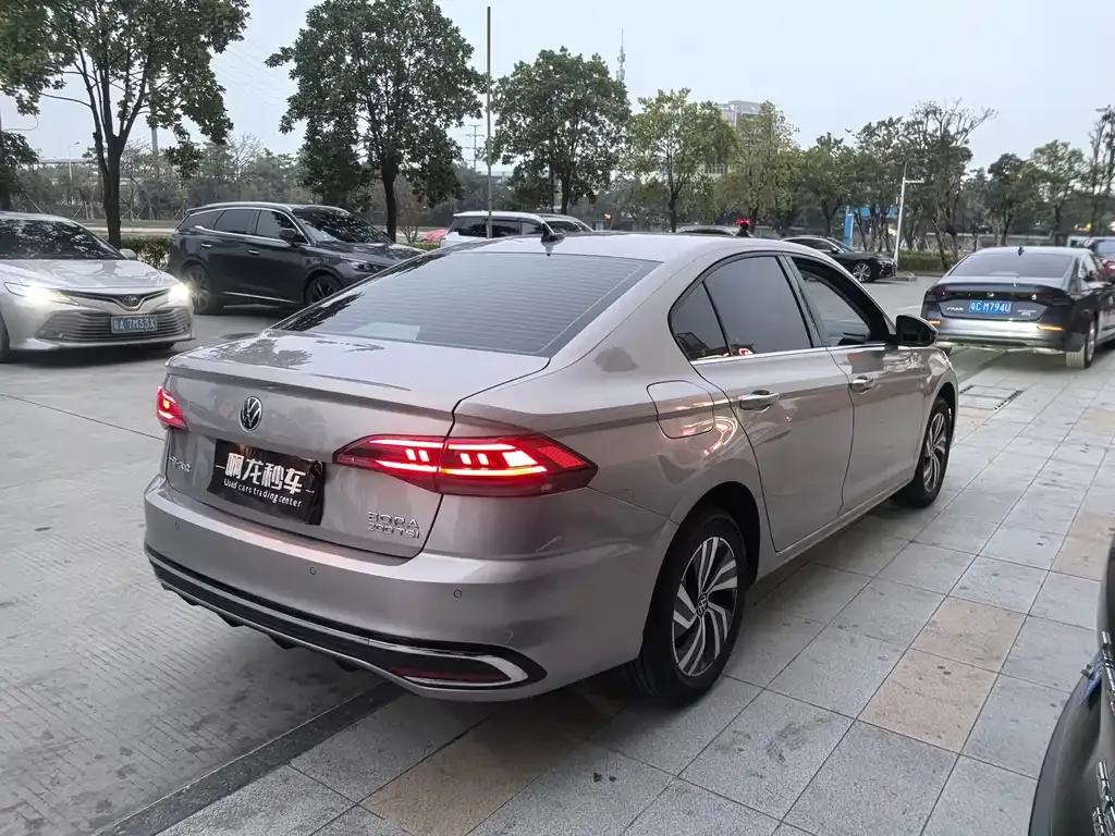 Volkswagen Bora 2023 из CN, фото 9