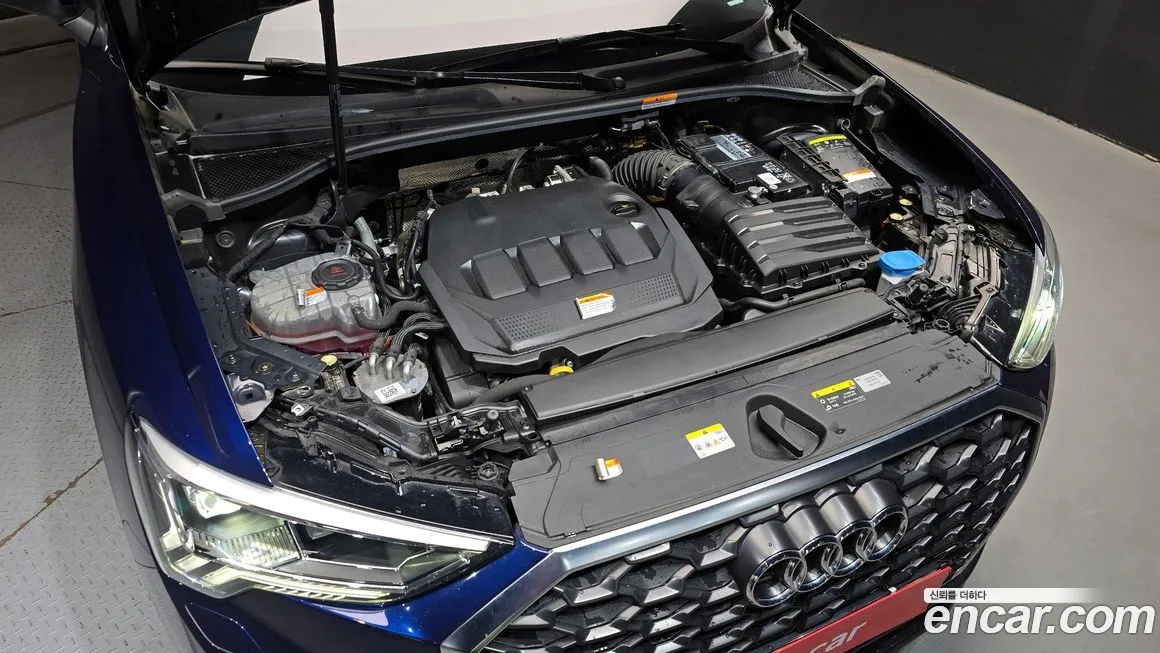 Audi Q3 2023 из KR, фото 9
